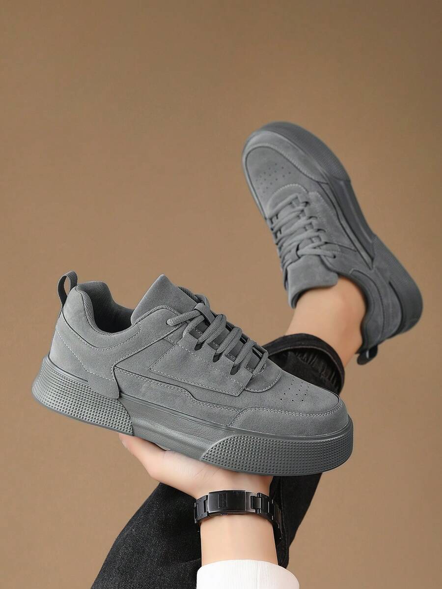 Men's Solid Gray Front Lace-Up Skateboard Shoes, Minimalist Style With Splicing Details, Round Toe Low-Top Sneakers