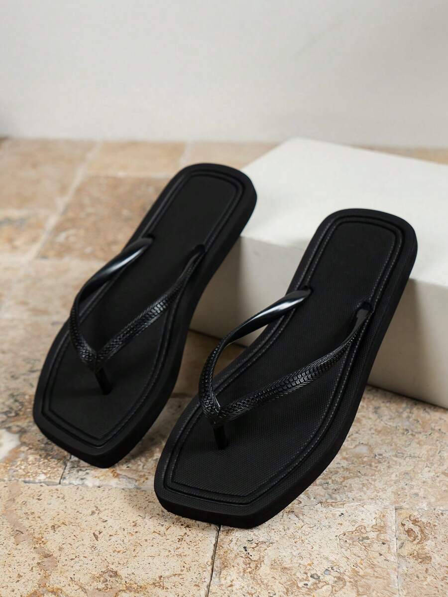 Livesso Women's Thick-Bottomed Slip-Resistant Flip Flops With Toe Thongs For Outdoor Activities, Swimming & Water Leisure, Waterproof Eva Material