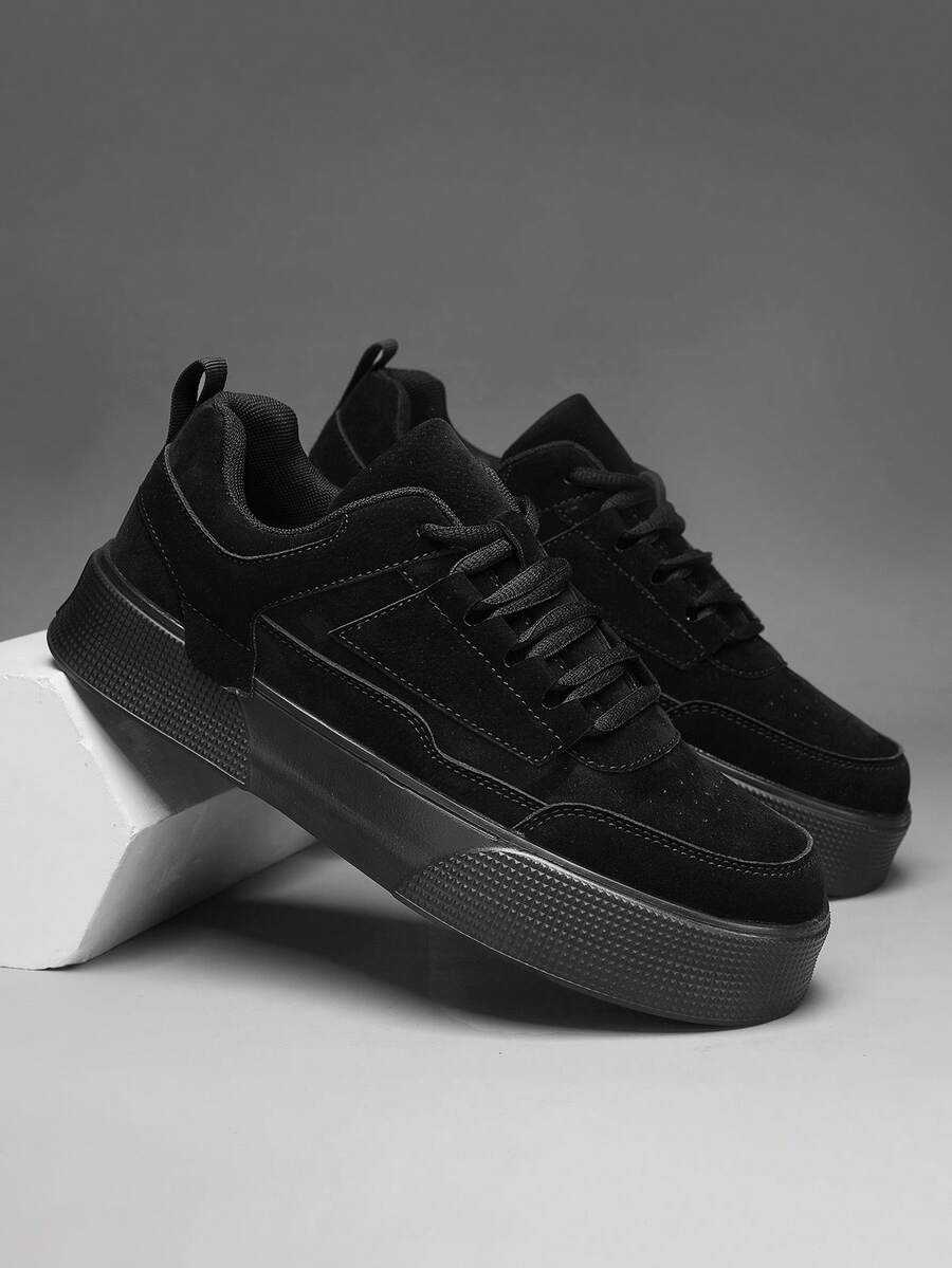 Men's Solid Gray Front Lace-Up Skateboard Shoes, Minimalist Style With Splicing Details, Round Toe Low-Top Sneakers