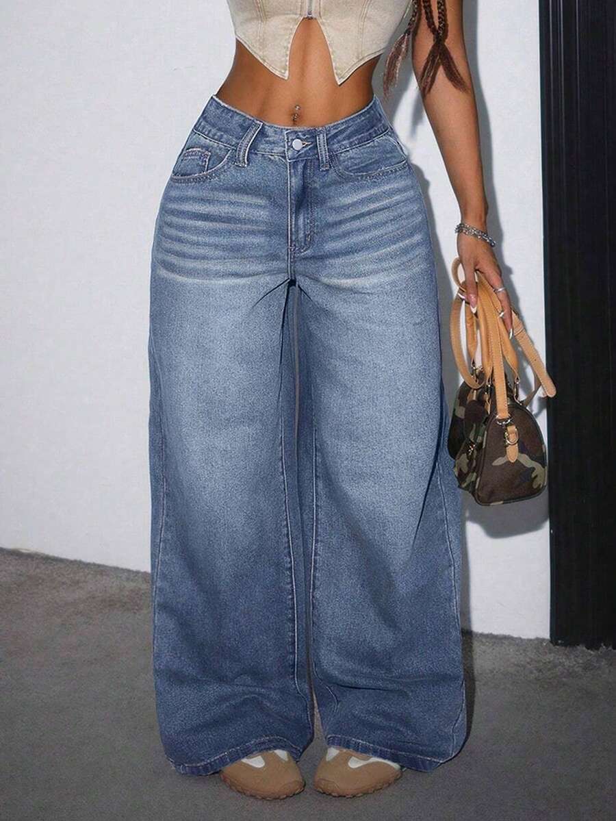 Women's Casual Loose Straight Leg Jeans With Pockets