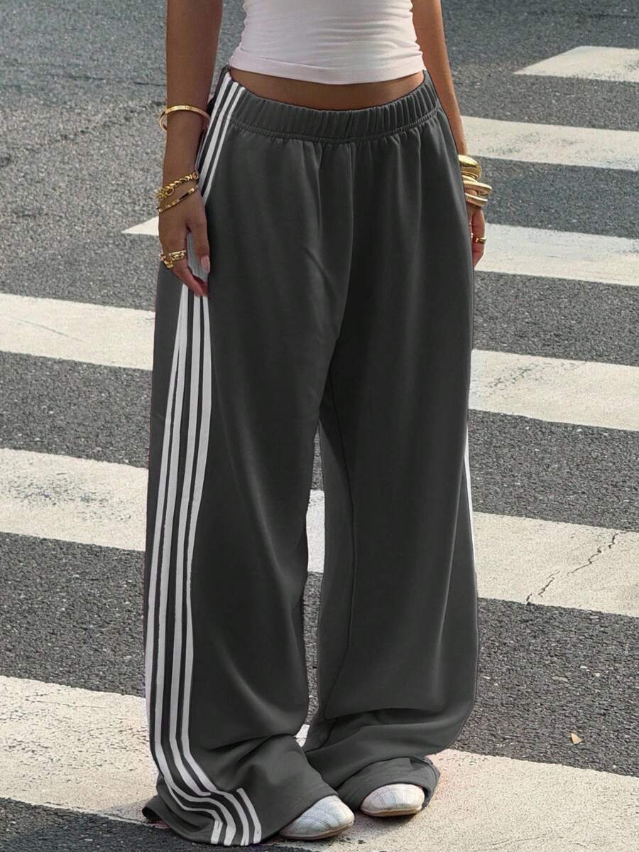 Muchica Women's Chocolate Brown Wide Leg Sweatpants With Brown Stripe,Winter Athleisure Gym Extra Long Knitted Fabric Casual Oversized Loose Striped Pants