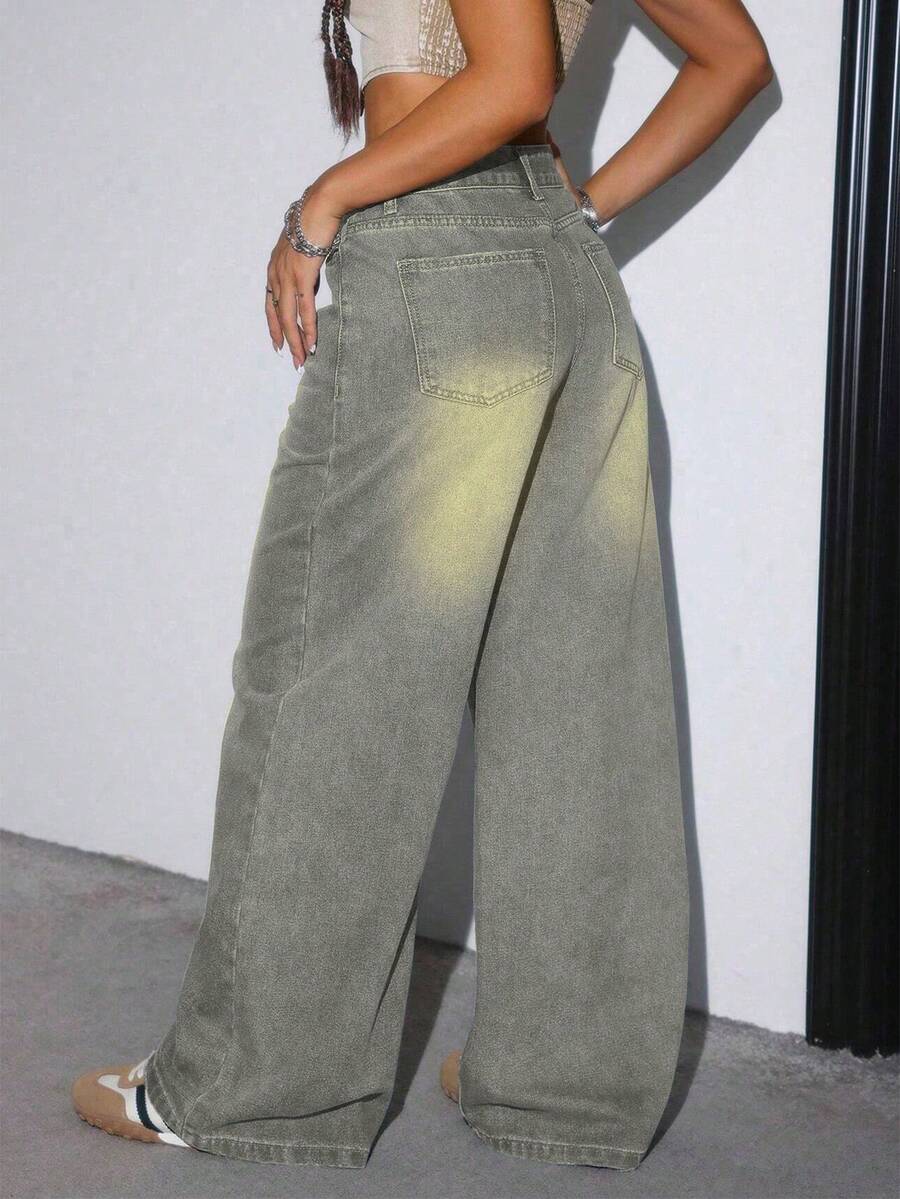 Women's Casual Loose Straight Leg Jeans With Pockets