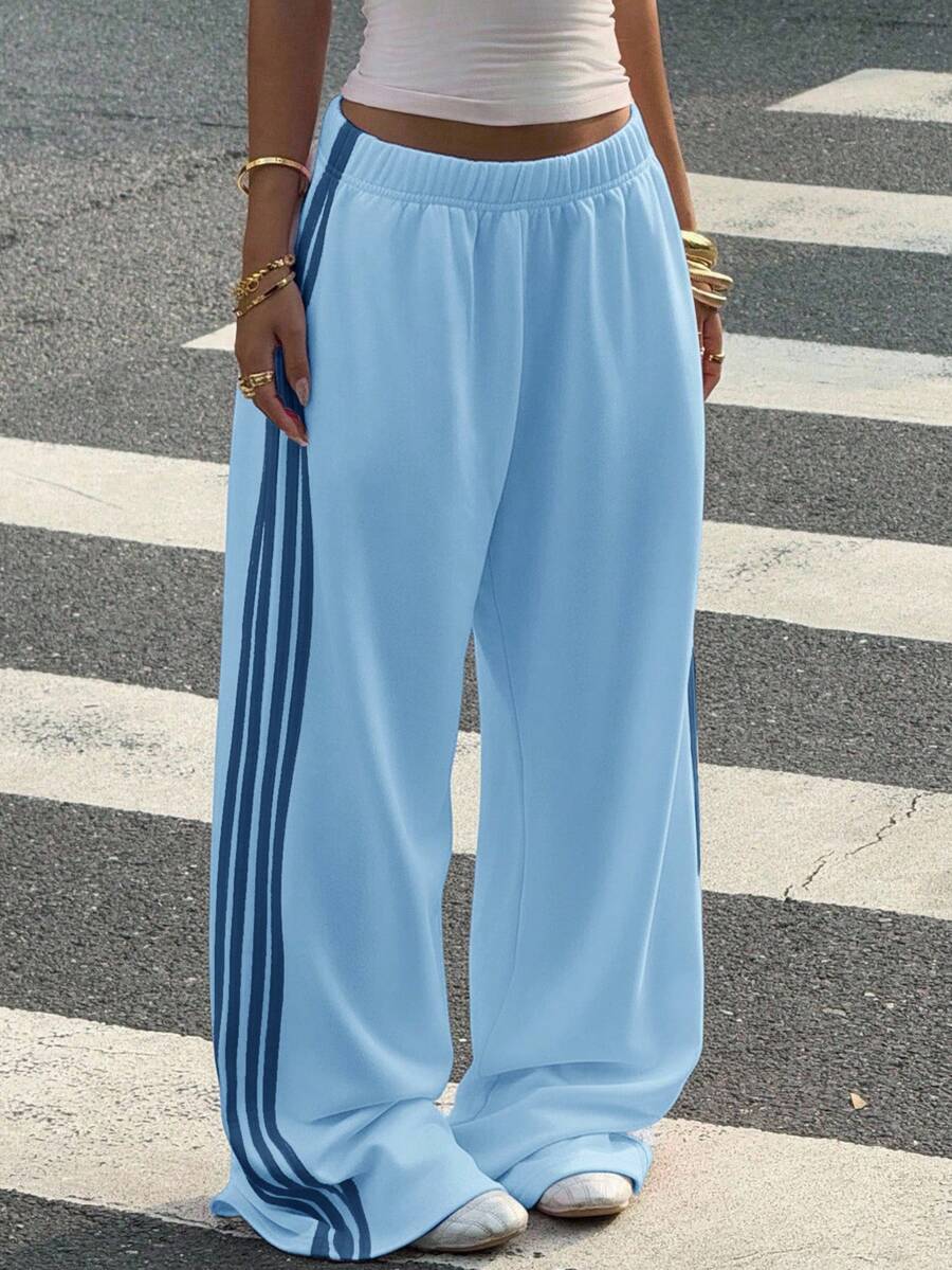 Muchica Women's Chocolate Brown Wide Leg Sweatpants With Brown Stripe,Winter Athleisure Gym Extra Long Knitted Fabric Casual Oversized Loose Striped Pants