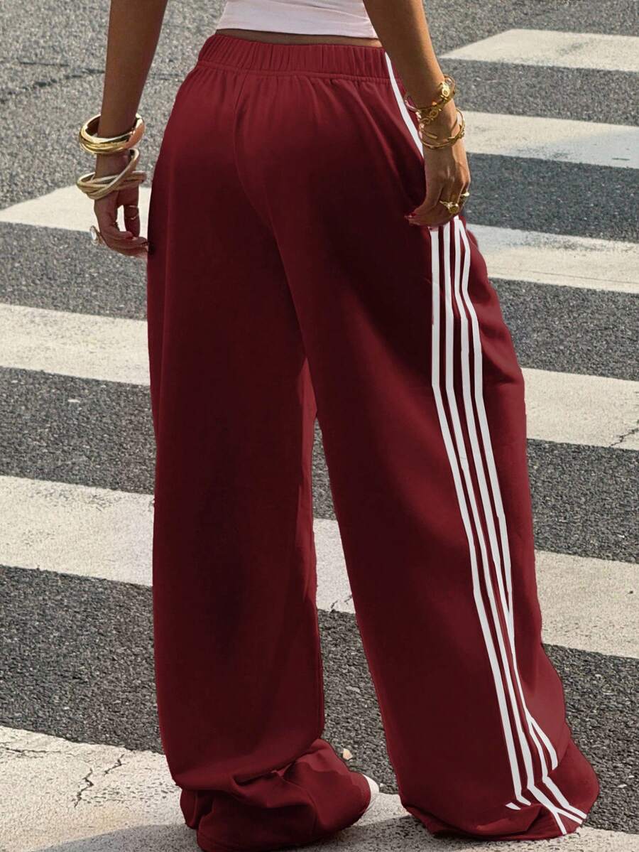 Muchica Women's Chocolate Brown Wide Leg Sweatpants With Brown Stripe,Winter Athleisure Gym Extra Long Knitted Fabric Casual Oversized Loose Striped Pants