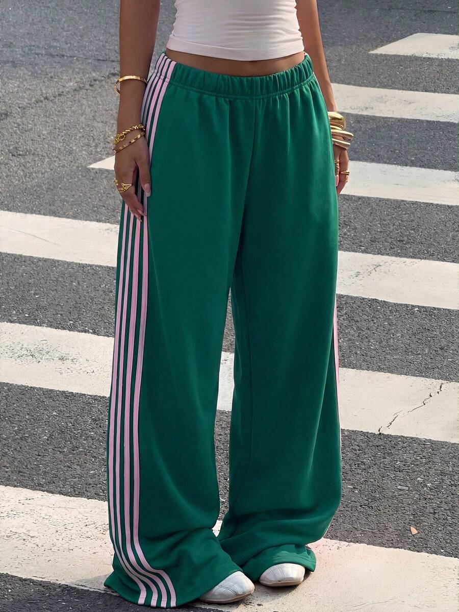 Muchica Women's Chocolate Brown Wide Leg Sweatpants With Brown Stripe,Winter Athleisure Gym Extra Long Knitted Fabric Casual Oversized Loose Striped Pants